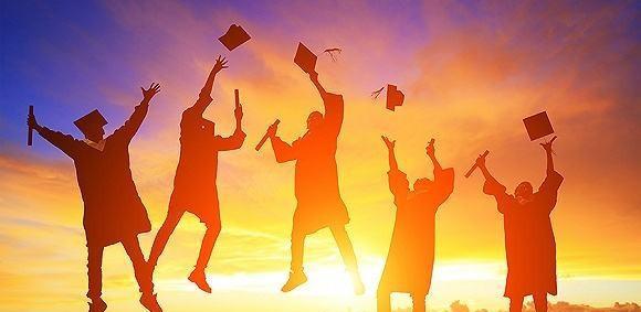 大学|大学刚刚毕业的人们，薪资排行榜出炉，你的大学上榜了吗？