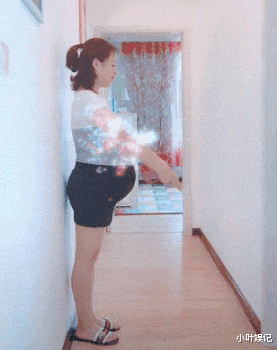 小叶娱记 “马赛克”的确不可以随意打，特别是对女孩...长相果然是硬伤！