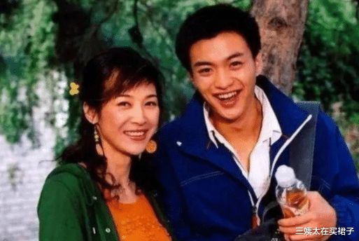 三姨太在买裙子|还有人甩周一围？转身嫁50亿富豪，小三上位沦为老赖？负债1.4亿