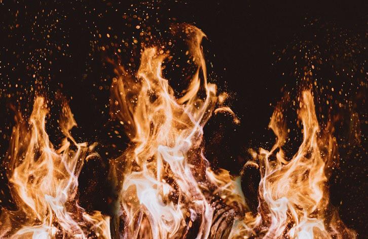 彭小苒|值么？朱小贞在爱情中“爱太满”：杭州纵火案给现代女性哪些启示