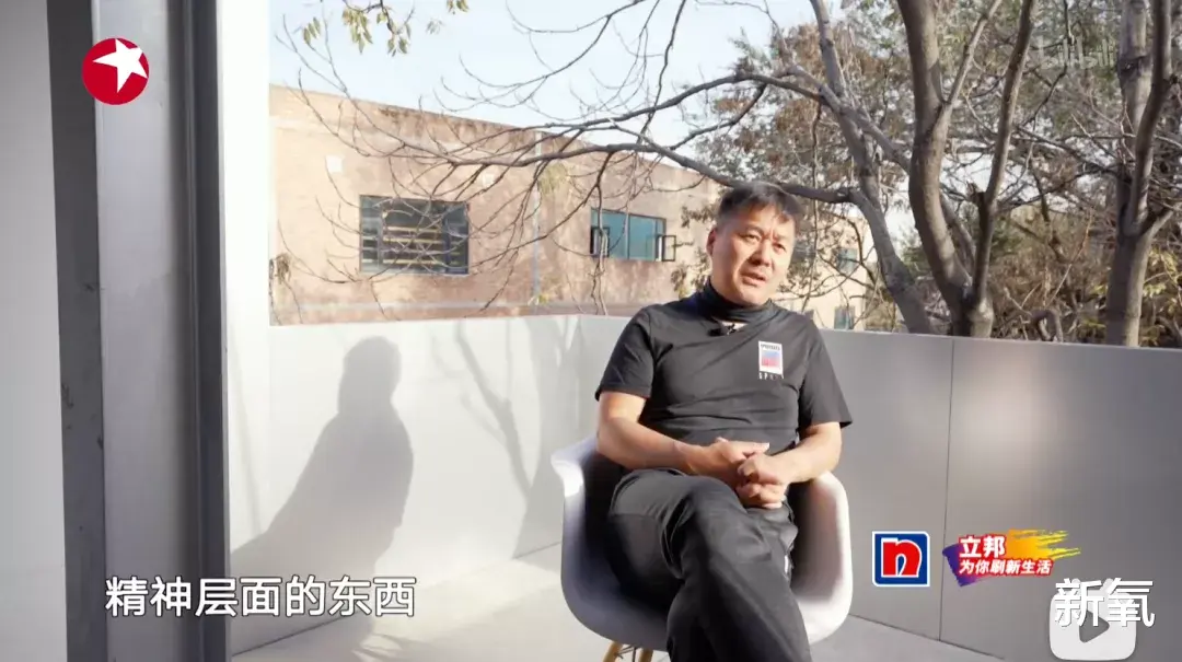 他跌落神坛,真的一点也不冤