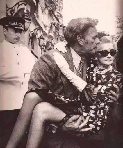 日本|3次嫁王子的美国富婆：7段婚姻找不到爱，死前账户只剩3000块美金