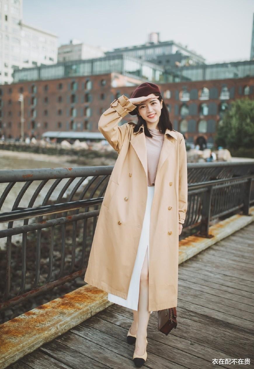 条纹衫|俞飞鸿：高级不费劲的美！穿条纹衫扎马尾很清爽，同龄人可照着穿