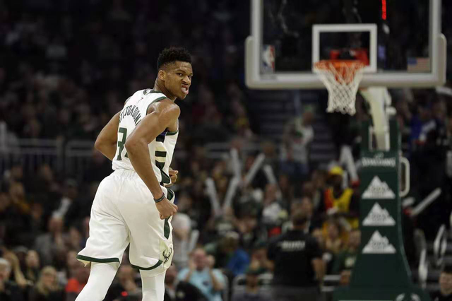 勒布朗·詹姆斯 美媒盘点现役NBA交易价值最高的十大球星：詹姆斯仅第八！