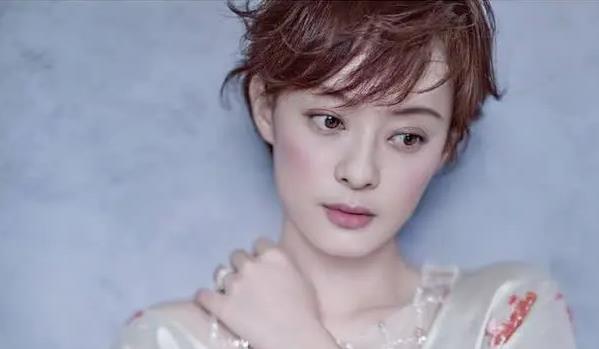 孙俪|与钱枫同居3年的孙俪，为什么转身就嫁给了大自己3岁的邓超