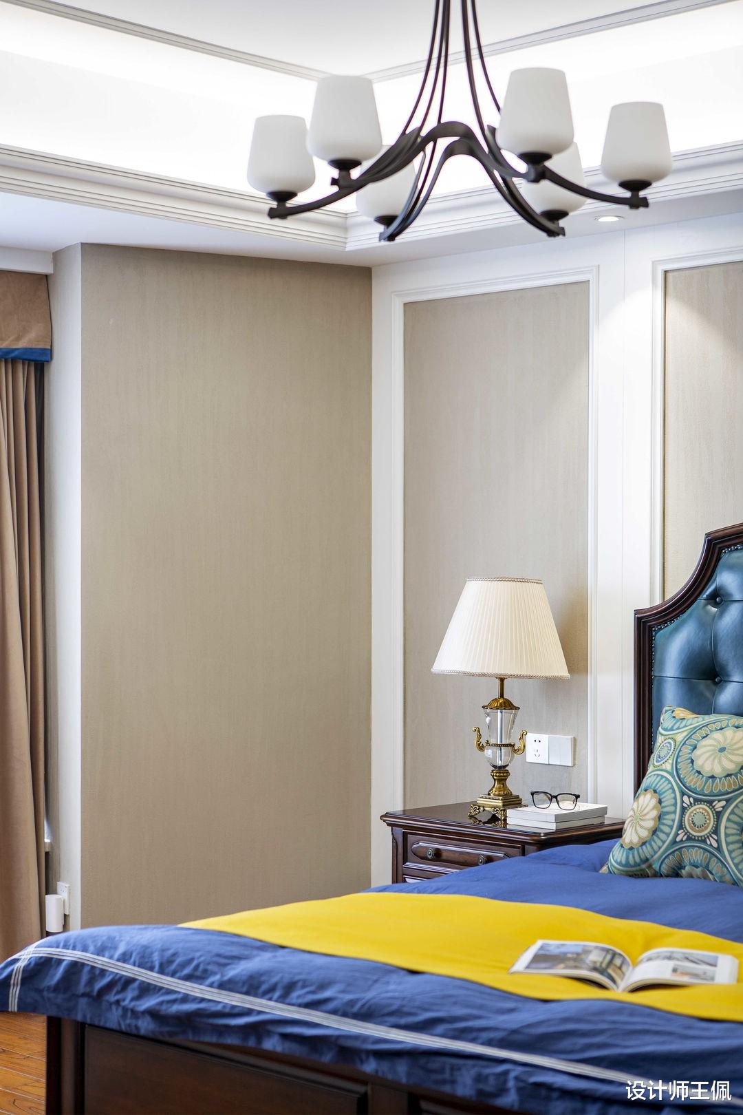 美国夫妇在中国的家，220平美式私宅，稳重与浪漫结合，太治愈?