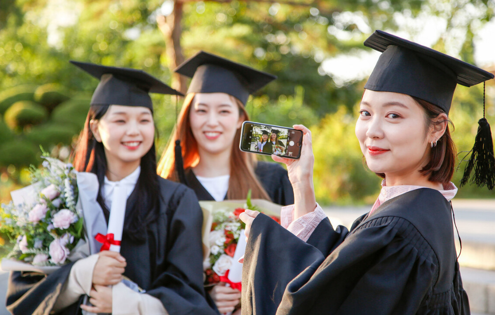 大学生|两大行业出现断代苦恼，大学生都不愿意去，背后原因很现实