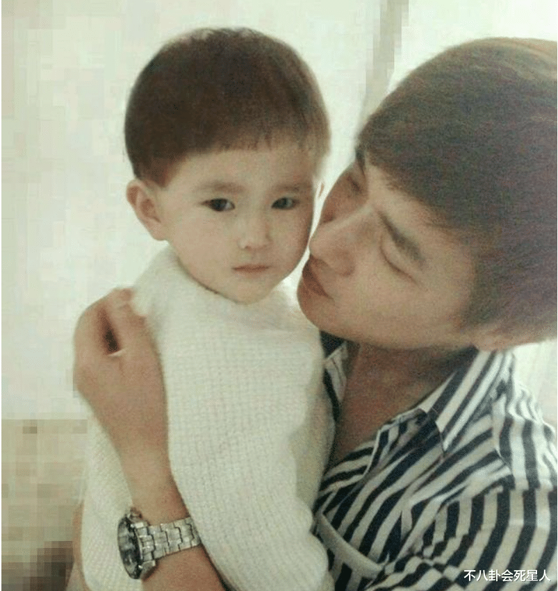 沉珂|10位初代网红现状：靠卖丑身家过亿，有人嫁豪门，有人精神失常