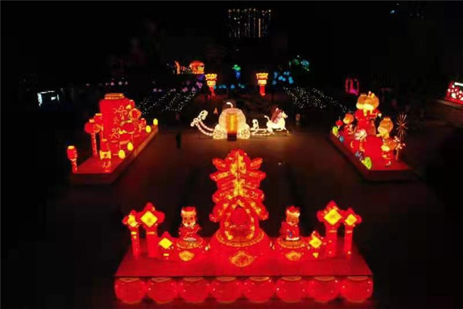 金色甘州 甘泉公园喜赏光影艺术  三缘馆里乐享精神佳宴