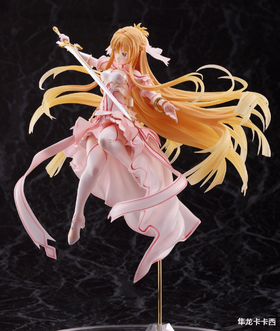 結城明日奈|刀劍神域亞絲娜新手辦官圖：大腿比腰粗的發福亞總