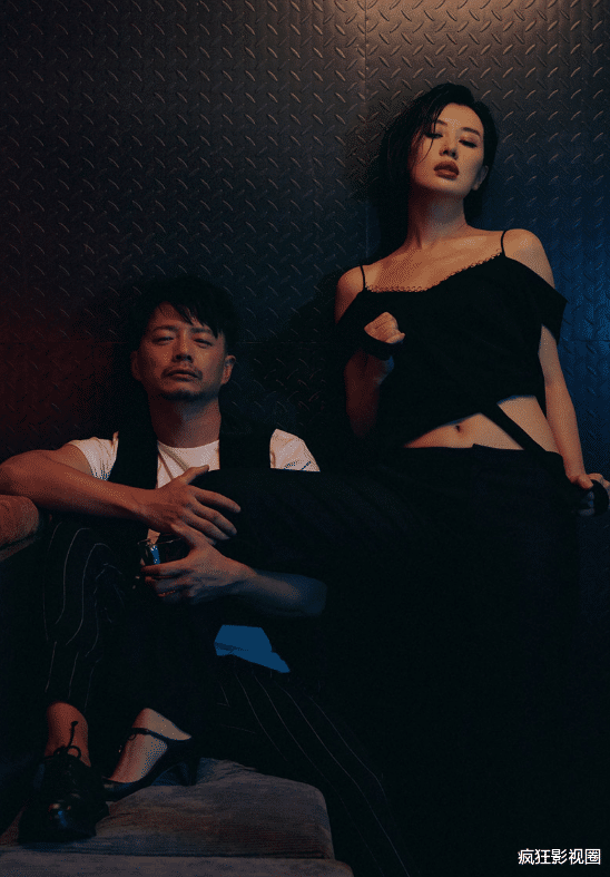 张译|《士兵突击》太太团，播出15年，这些硬汉演员最终娶了谁？