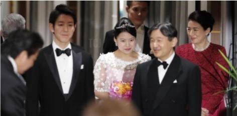 日本皇室|日本皇室子嗣薄弱成传统？16年出嫁4位公主，只有绚子公主生了娃