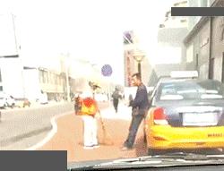 太阳系 如果人类在太阳系中发现了比自己更落后的文明会怎样?你猜当年大航海时代,欧洲人到达非洲后干了什么。