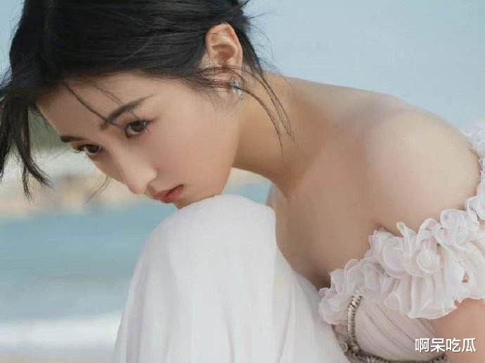 张子枫|张子枫斩获长春电影节最年轻影后，比肩章子怡、巩俐，实至名归！