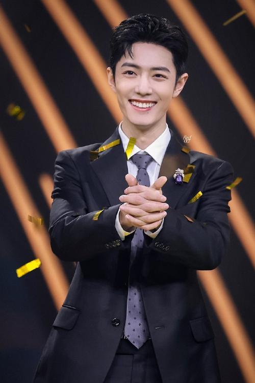 肖战|肖战、杨幂、赵丽颖入围2021艺人网络影响力前十！第一竟是他俩？