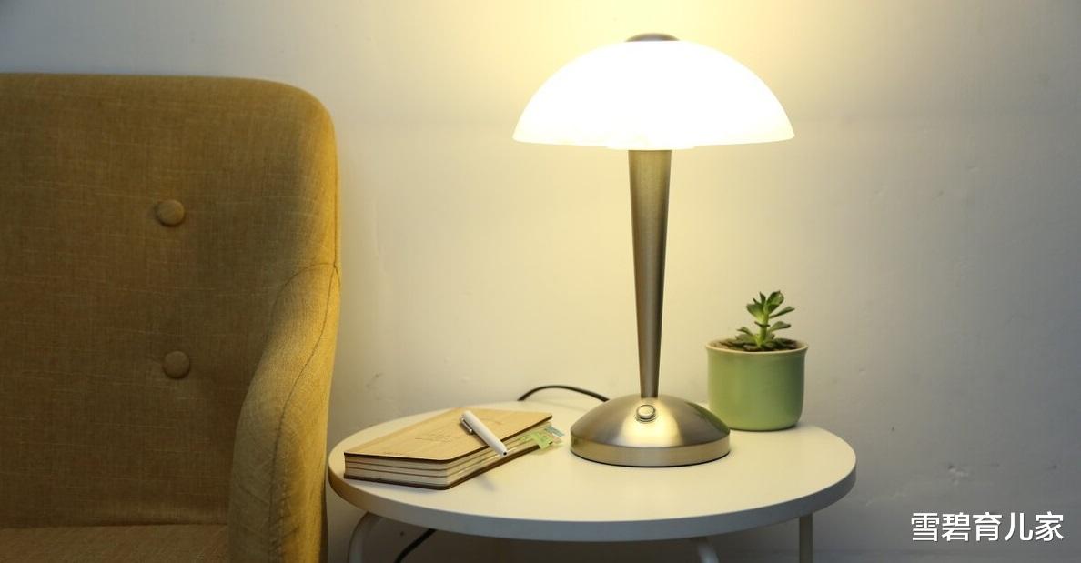 雪碧育儿家|孩子临睡前有坏习惯？重视起来，否则孩子长不高！