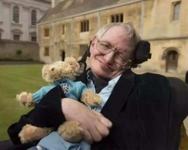 外星人 霍金生前，为何多次警告人类，不要主动联系外星人？