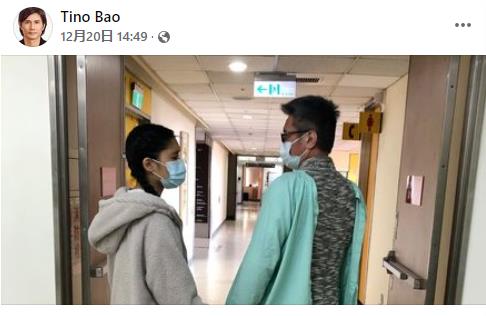 包小柏|包小柏为22岁爱女举办追思会，因悲伤过度未致辞，三兄弟相拥哭泣