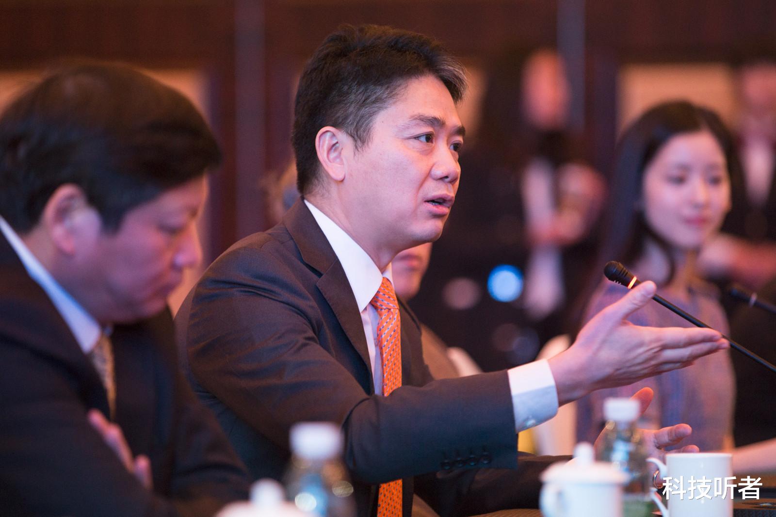 美团|美团之后，又一知名企业被曝“钻空子”，不给员工交五险一金