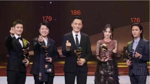 陈坤|恭喜！陈坤官宣新身份，喜迎陈家小少爷出生，陈尊佑有弟弟了