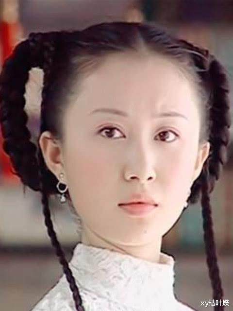 金粉世家|《金粉世家》“欲望”被过度压榨的精灵，她才是最有“心机”的人