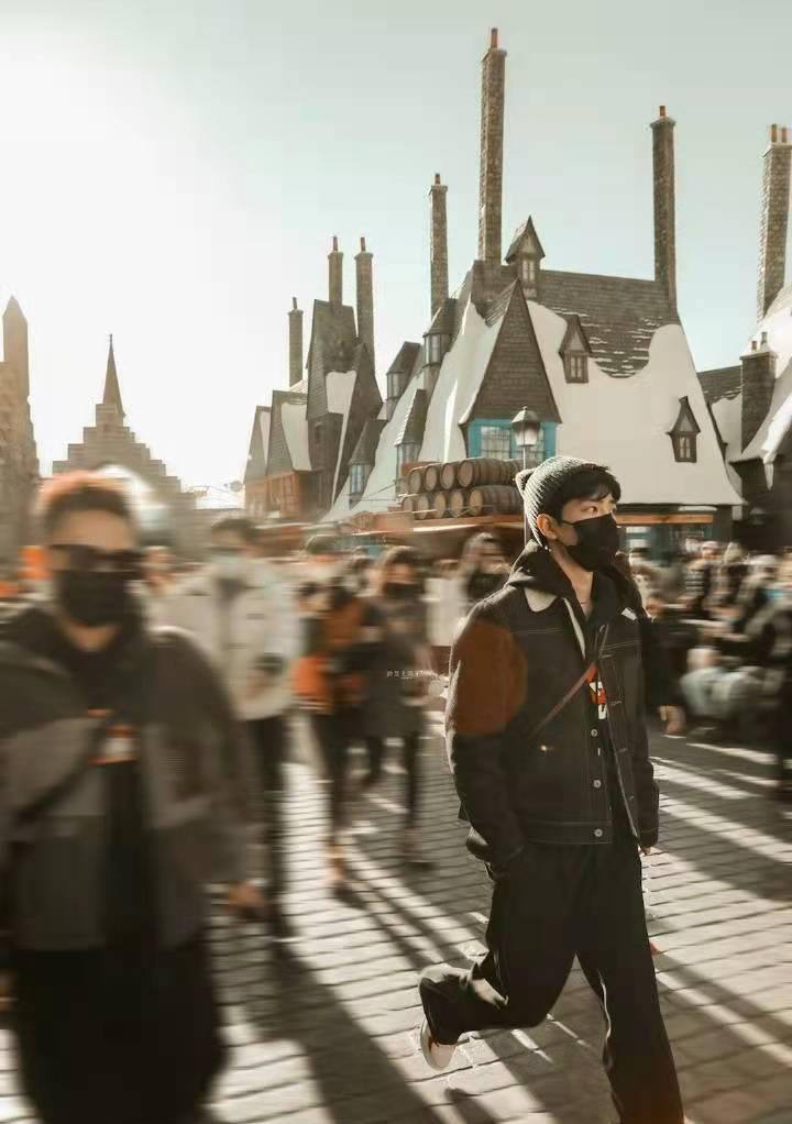 迪丽热巴|肖战成数据拦路虎？环球影城玩致“年度好剧”前10失3，龚俊猛追