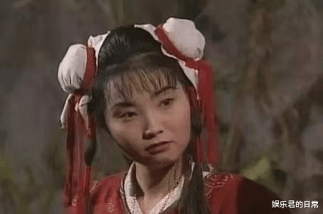 张智霖|张智霖初恋罕见露面，53岁状态年轻如少女，与丈夫结婚18年未领证