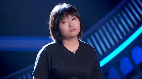哲学筱筱|吴亦凡被正式逮捕后，李雪琴遭网暴，被骂成见利忘义的小人