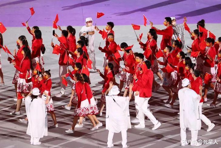 芜浣|北京奥运会过去13年，林妙可越发圆润，杨沛宜成了粉发朋克少女