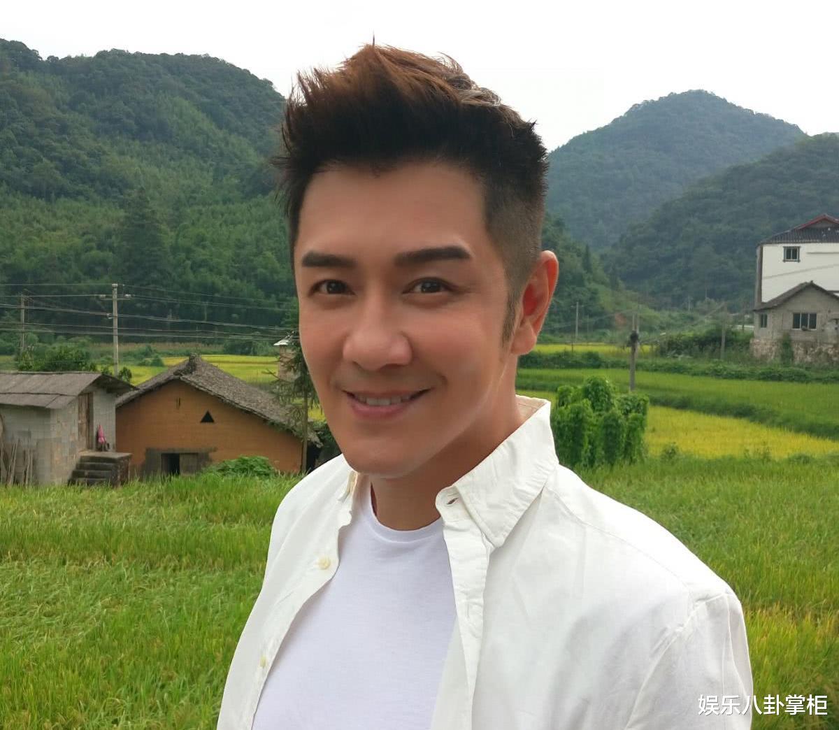 陈浩民|19.9的红酒标价5952元，陈浩民直播带货翻车，网友质疑被禁言拉黑