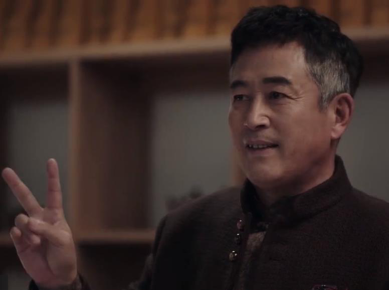 孙兴|看了《扫黑风暴》贺芸的过去，才知道她比徐英子还悲惨