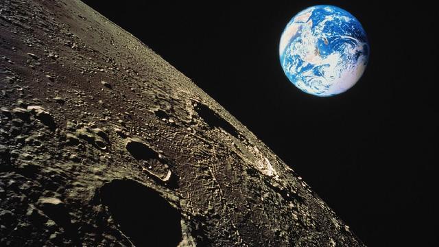 这次中国抢先一步，先于美国发现月球秘密，NASA：必须重返月球