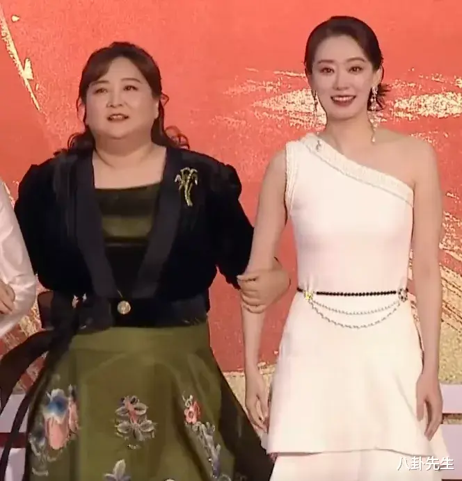 金鸡奖|金鸡奖：佟丽娅春风满面，宁静大秀好身材，张译张小斐获影帝影后