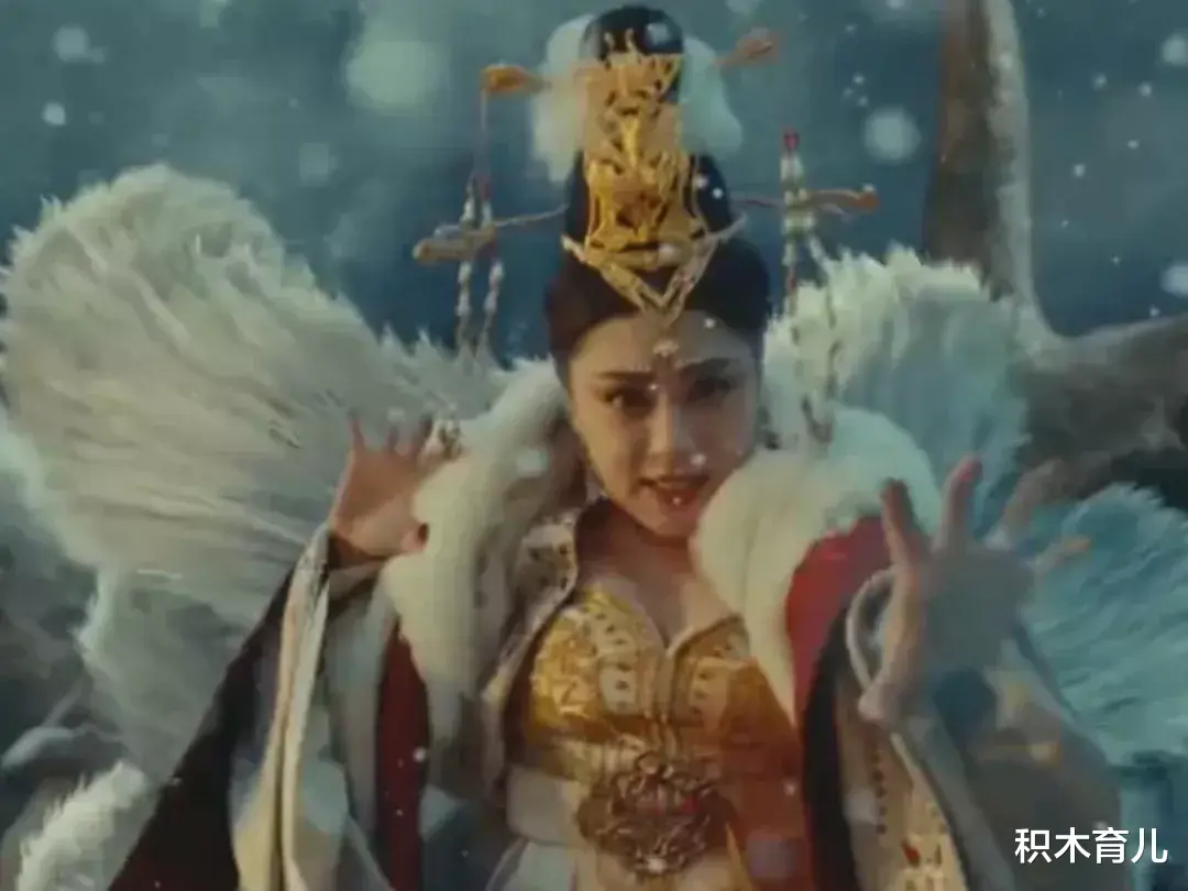 女孩 照片泄露事件13年后,阿娇最新近照又在网上疯传了