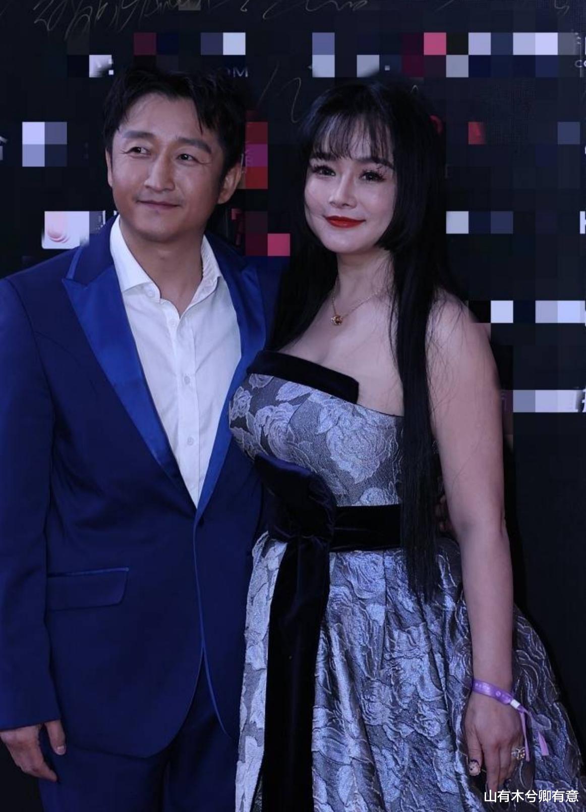 陈数|陈数秀美背气场镇压，蒋勤勤复古女神范，陈妍希穿露肩裙好优雅