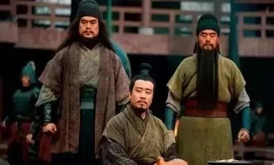 炄锌说 刘备去东吴娶亲,为啥带着赵云而不带关羽和张飞?诸葛亮心知肚明