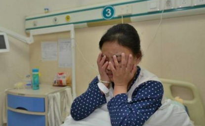 天天听健康 妻子天天被丈夫“215”，确诊肝癌晚期，医生痛斥：这样的丈夫太差劲