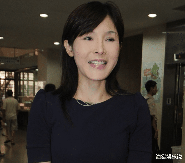 小三|资深女星1月9日被曝削发为尼！16岁误当小三生子，容貌靓丽惹人怜