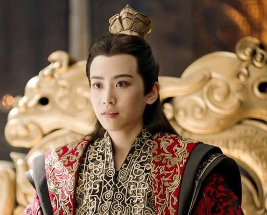 战豆豆|庆余年中“女扮男装”的战豆豆，换回女装之后认不出，瞬间被圈粉