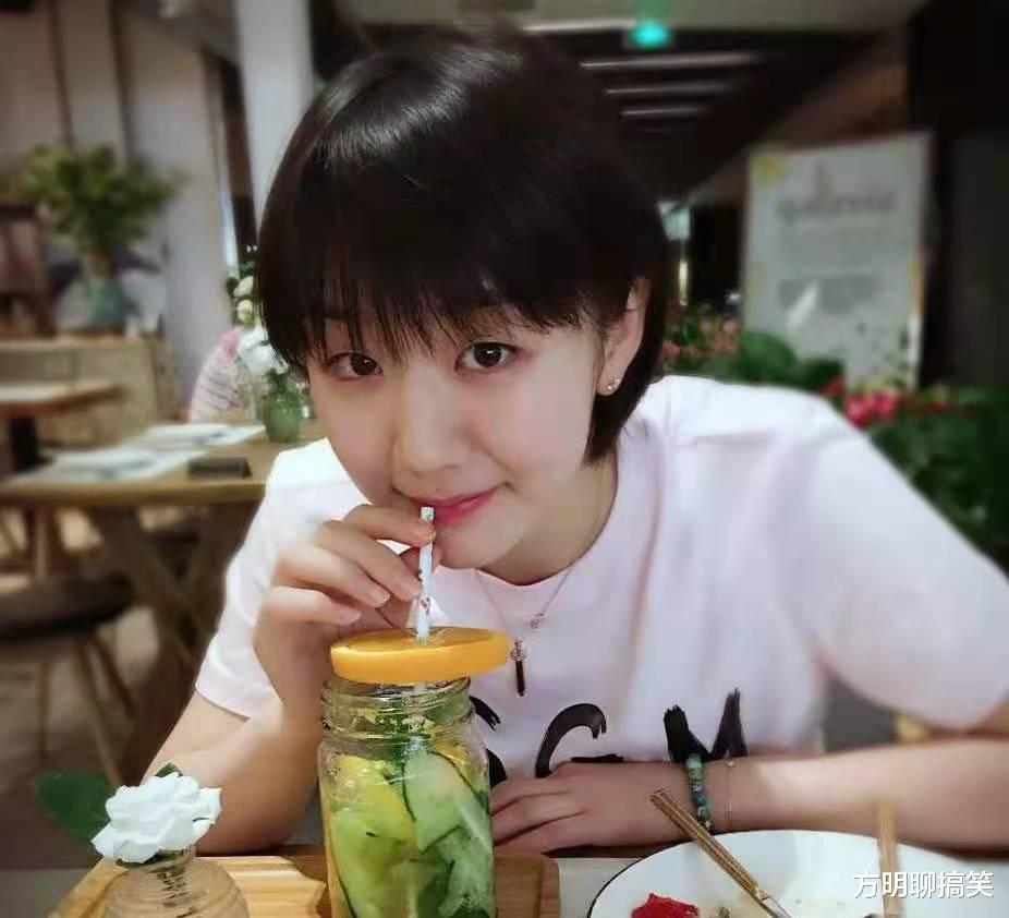 |陈梦从小富养，豪宅奢华有品位，老爸为她亲自设计金项链