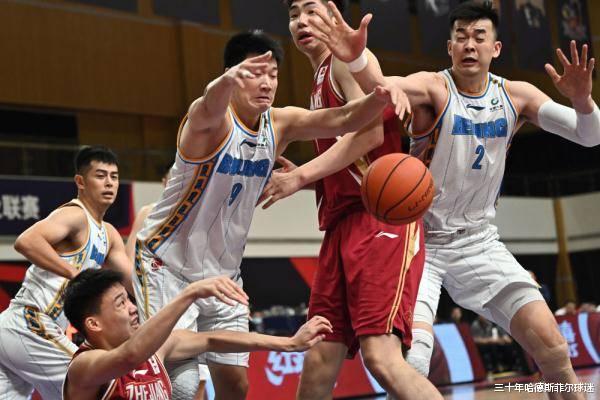 李慕豪|易建联接班人李慕豪越打越好原因浮出水面，不是运气，也不是潜力
