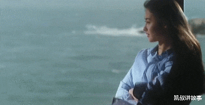 凯叔讲故事|凌晨3点，我抱着孩子在客厅走了10000步。