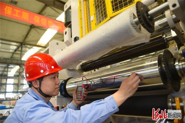 河北新闻网 河北邢台：节日我坚守 劳动最光荣