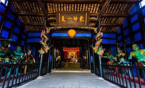 |鬼是否真实存在？若遇上了该怎么办？听听曾仕强的亲身经历