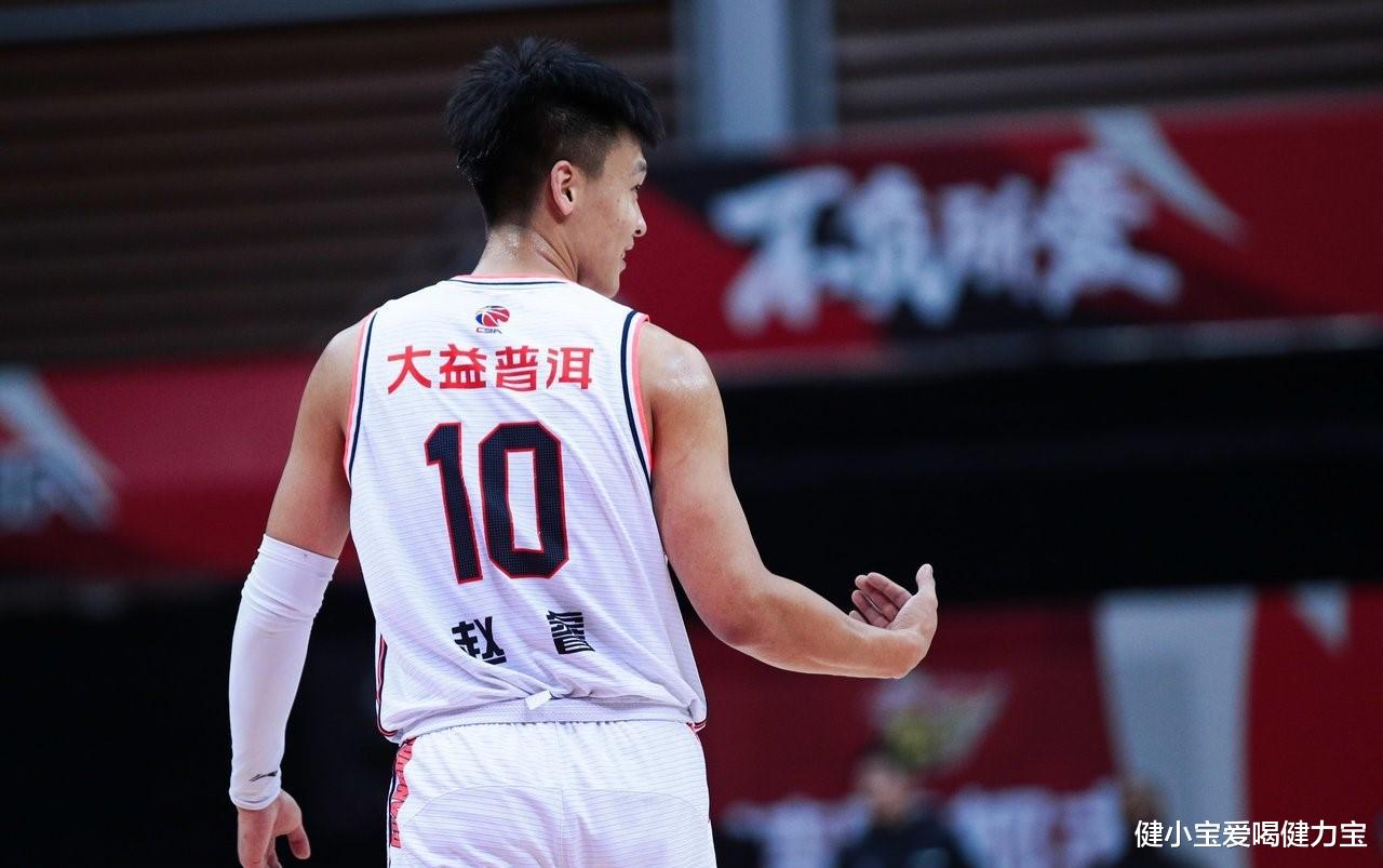 赵睿|赵睿：小时候体型偏胖，不被看好却为兄弟逆袭，处罚后再入国家队