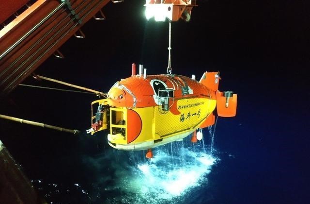 深海生物 海底1万米有啥？在海底最深处，是否隐藏着一个未知的世界？