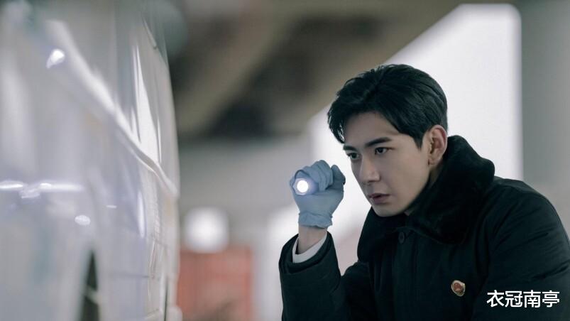 衣冠南亭 《东宫》家族意外合体，《真相》全员腿精成意外亮点