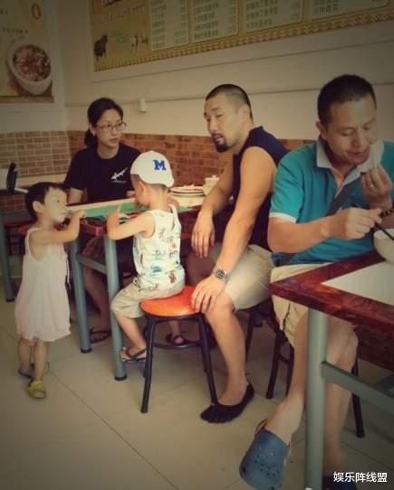 吴倩莲|吴倩莲的低调情史，当众拒绝刘德华求婚，错爱前辈12年后结婚隐退