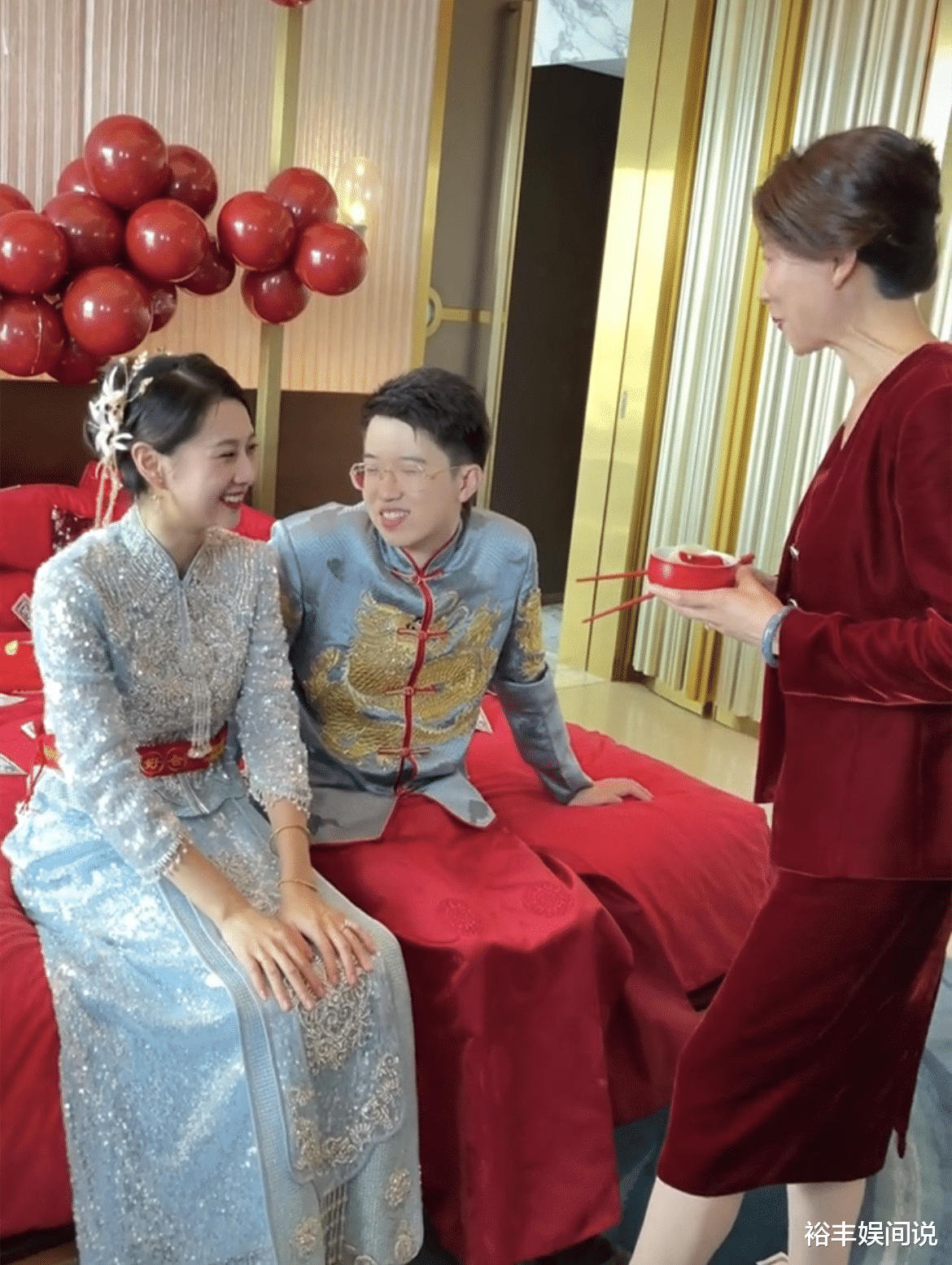 项少龙|恭喜！网红车模苏宁官宣好消息，自曝未婚先孕，明年就是一家三口