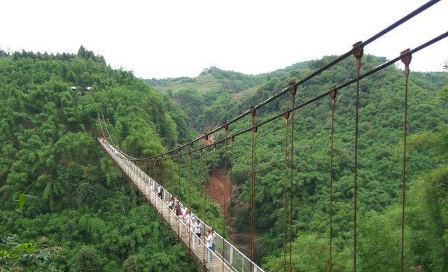 四川省 四川改名最成功的景区，改名前无人问津，改后游客络绎不绝